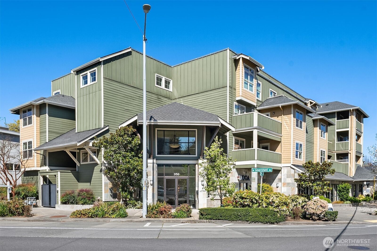 Property Photo:  3150 W Government Way 209  WA 98199 