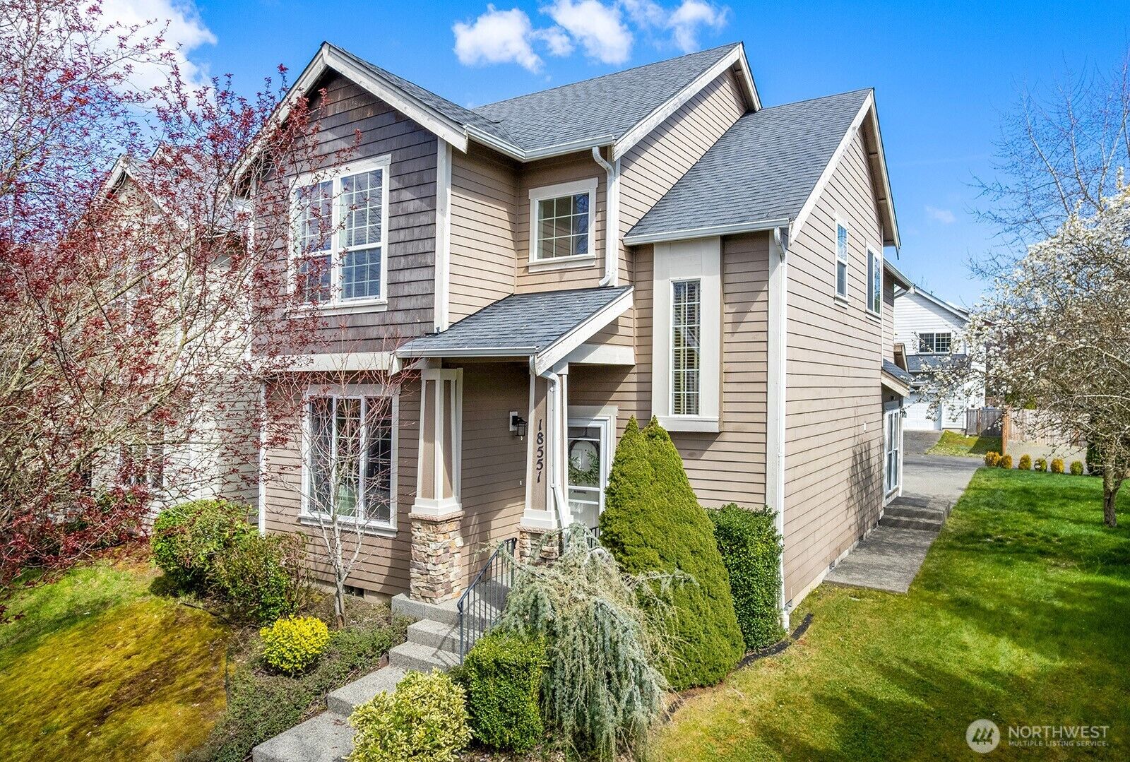 Property Photo: 18551 E 96th Avenue WA 98375