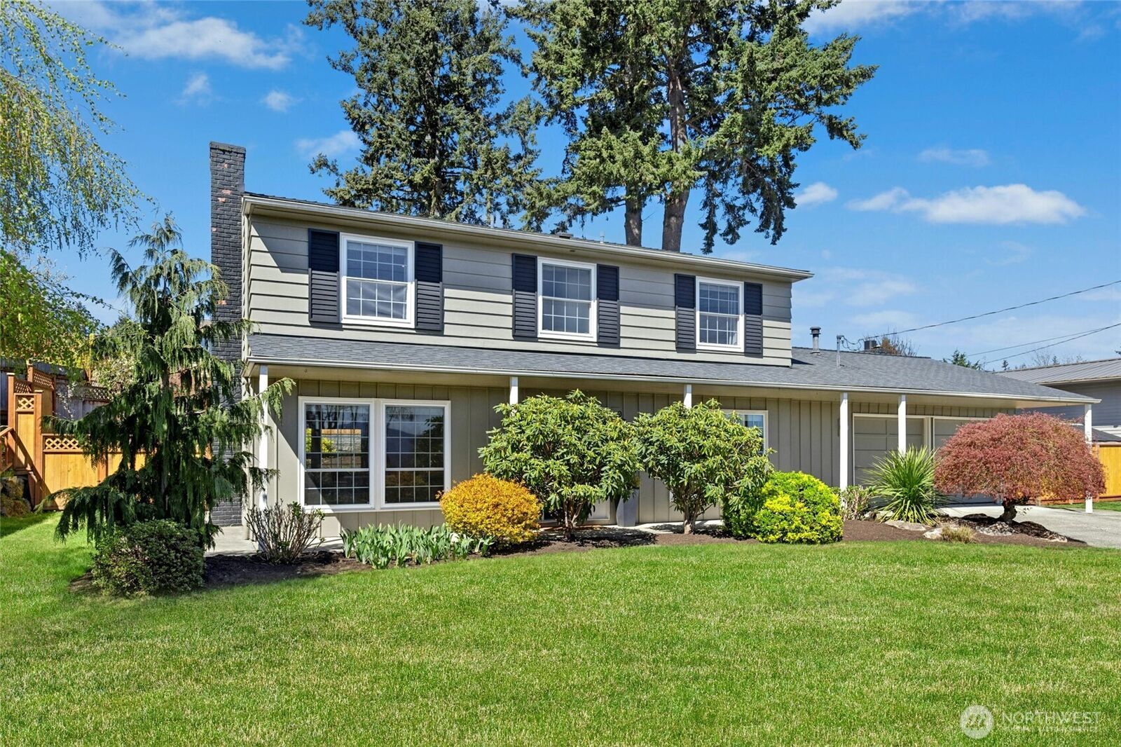 Property Photo:  17154 NE 5th Street  WA 98008 