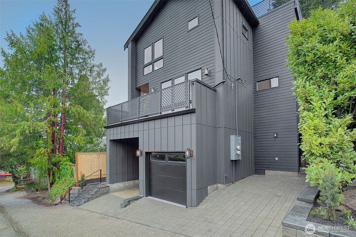Property Photo: 7341 California Avenue SW WA 98136