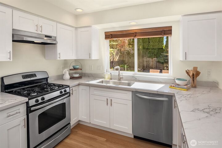 Property Photo: 23629 3rd Place W WA 98021