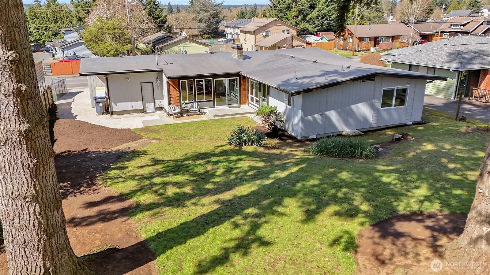 Property Photo: 8021 47th Avenue NE WA 98270