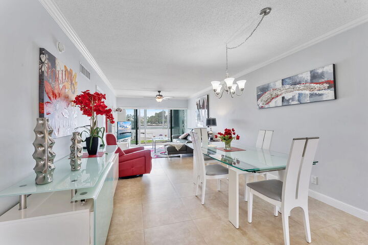 Property Photo:  105 NE 19th Avenue 164  FL 33441 