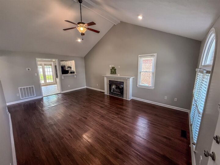 Property Photo:  1635 Pleasant Way  KY 42104 