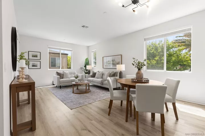 Property Photo:  5222 Surfwalk Way 6  CA 92154 