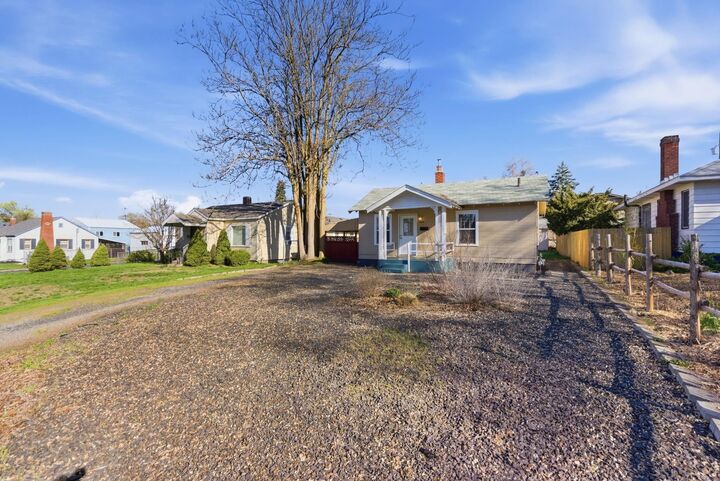 Property Photo:  3424 W Providence Ave  WA 99205 