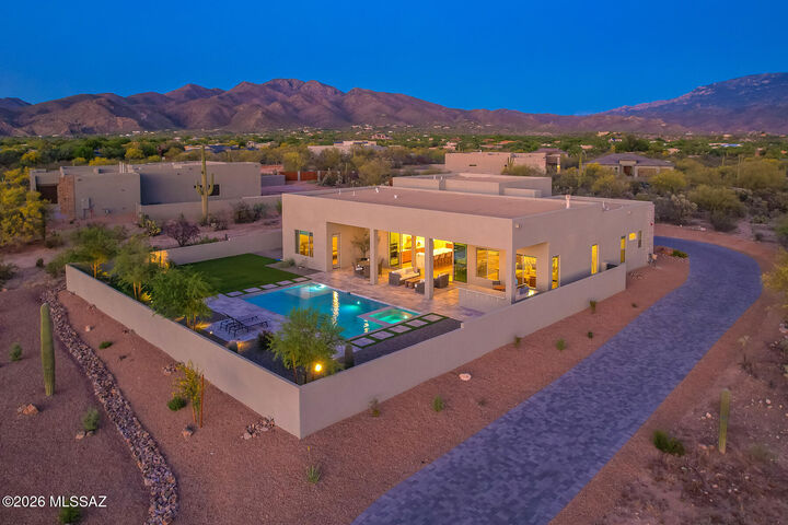 Property Photo:  12058 E Placita Rancho Soldados  AZ 85749 