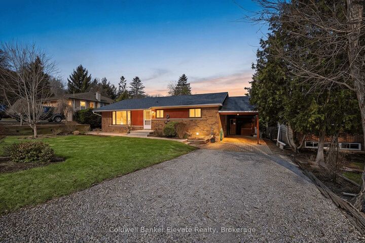 Property Photo:  65 John Street  ON L7G 2J9 