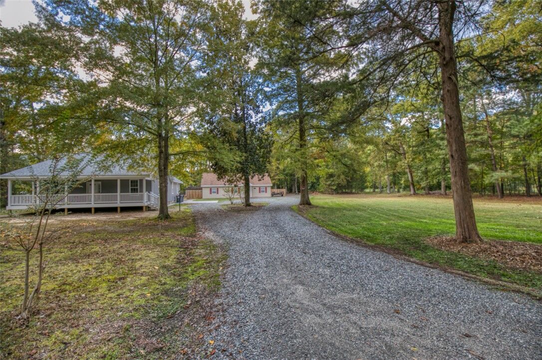 Property Photo:  205 Neck O Land Road  VA 23185 