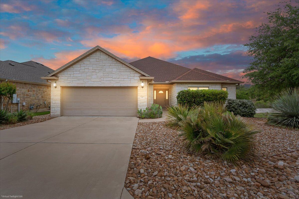 Property Photo:  117 Hacienda Heights Cove  TX 78633 