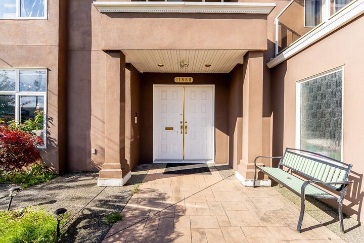 Property Photo: 11880 Aztec Street BC V6X 1H8