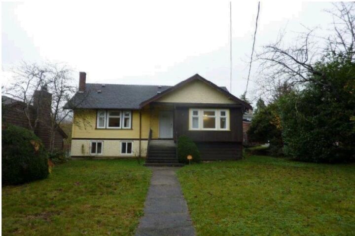 Property Photo: 9909 Lyndhurst Street BC V3J 1E9