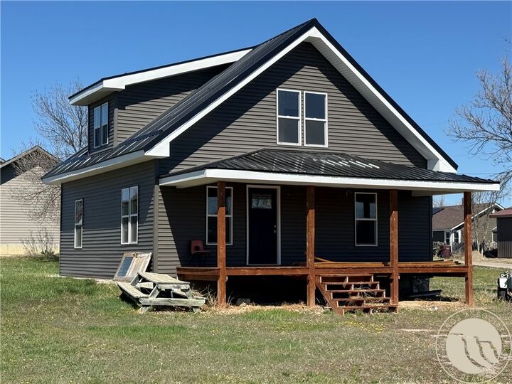 Property Photo:  421 9th Avenue W  MT 59072 