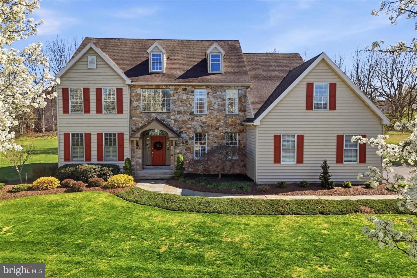 Property Photo: 1101 Winchester Court PA 19465