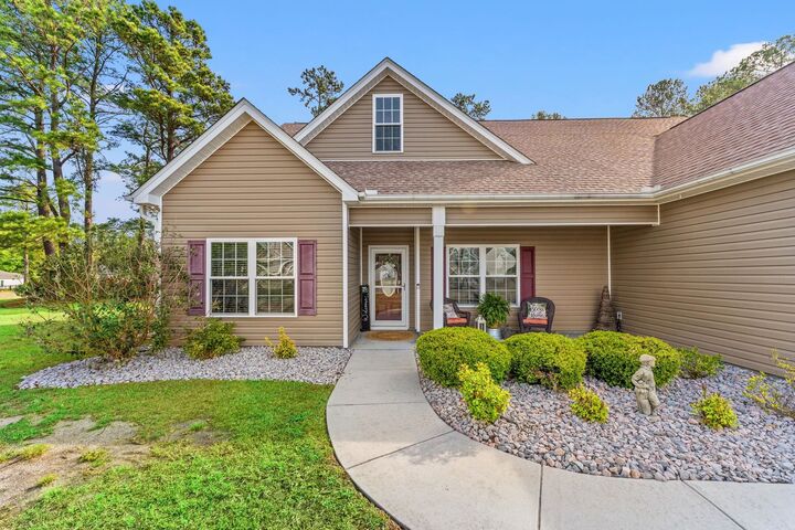 Property Photo:  808 Stone Pine Ct.  SC 29569 