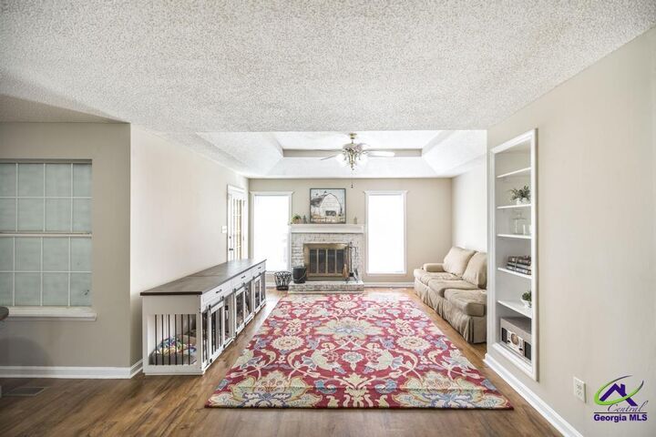 Property Photo: 111 Ashford Park GA 31005