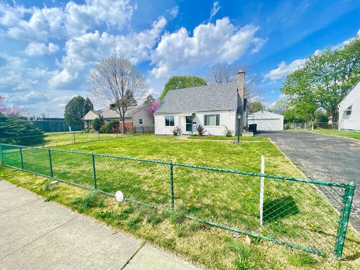 Property Photo:  62 Southgate Drive  OH 43207 