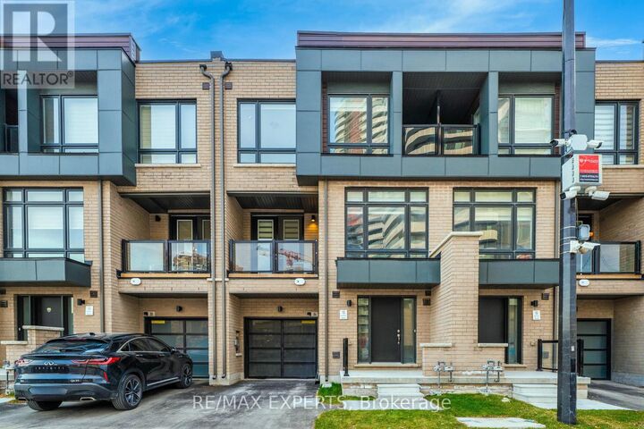 Property Photo: 34 Dandara Gate ON L4L 0B6