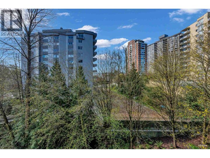 Property Photo:  1930 Marine Drive 404  BC V7V 1J8 