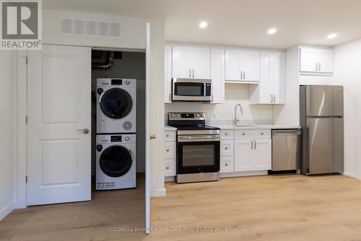 Photo de la propriété:  429 Sugarloaf Street 2  ON L3K 2P3 