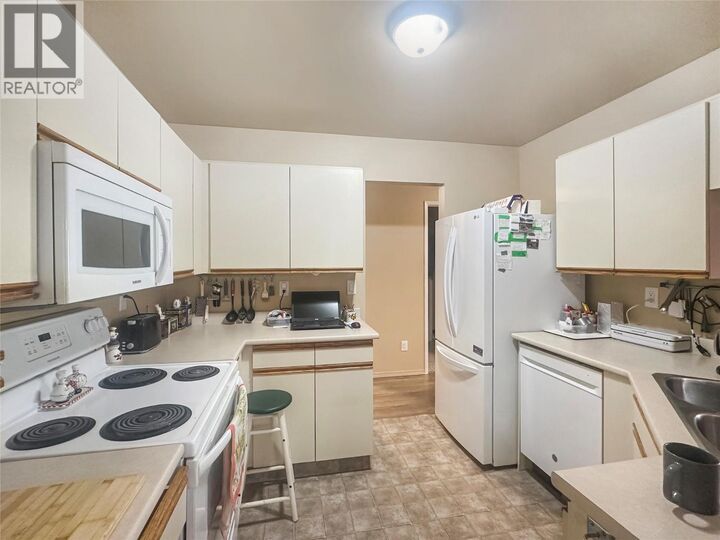 Property Photo:  337 McKinney Road 211  BC V0H 1T3 