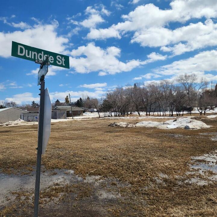 Property Photo:  3 Dundee Street  MB R0K 0A0 