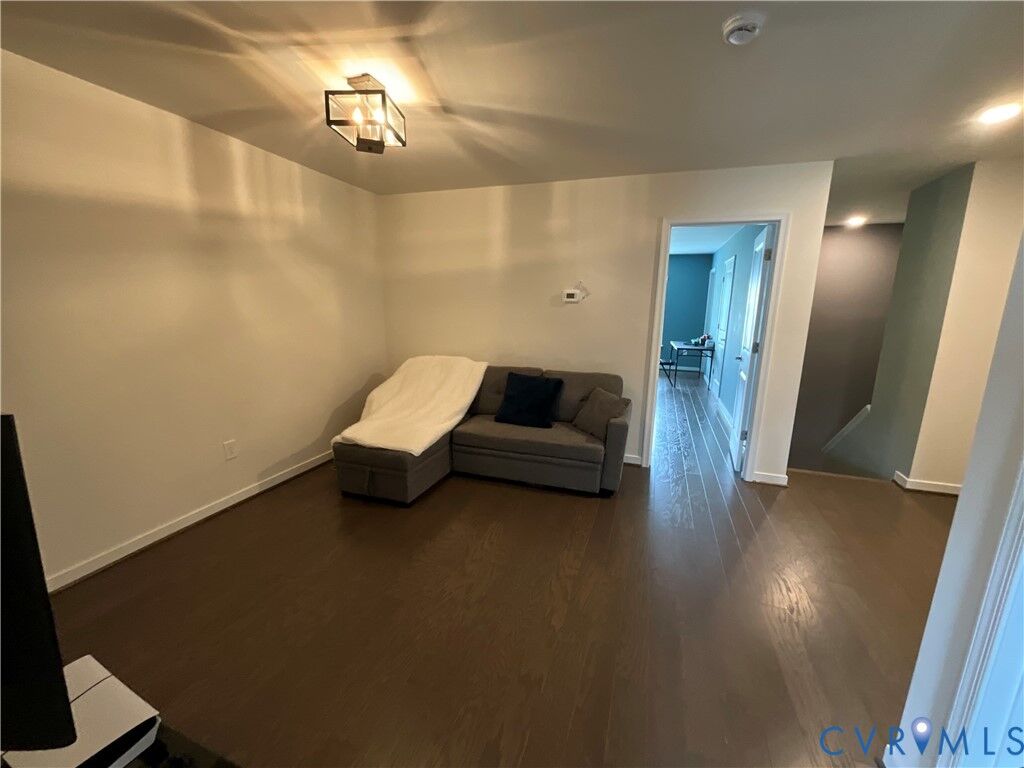 Property Photo:  10137 Cameron Ridge Drive  VA 23005 