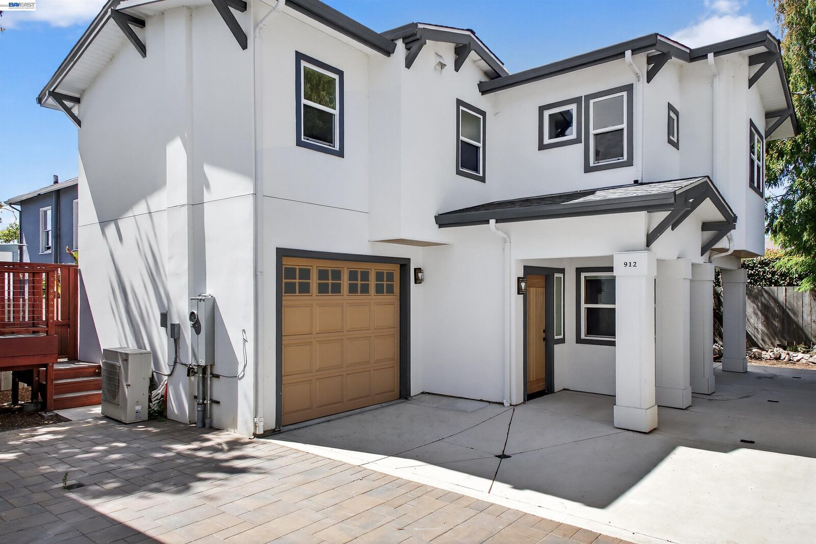 Property Photo: 914 61st Street CA 94608
