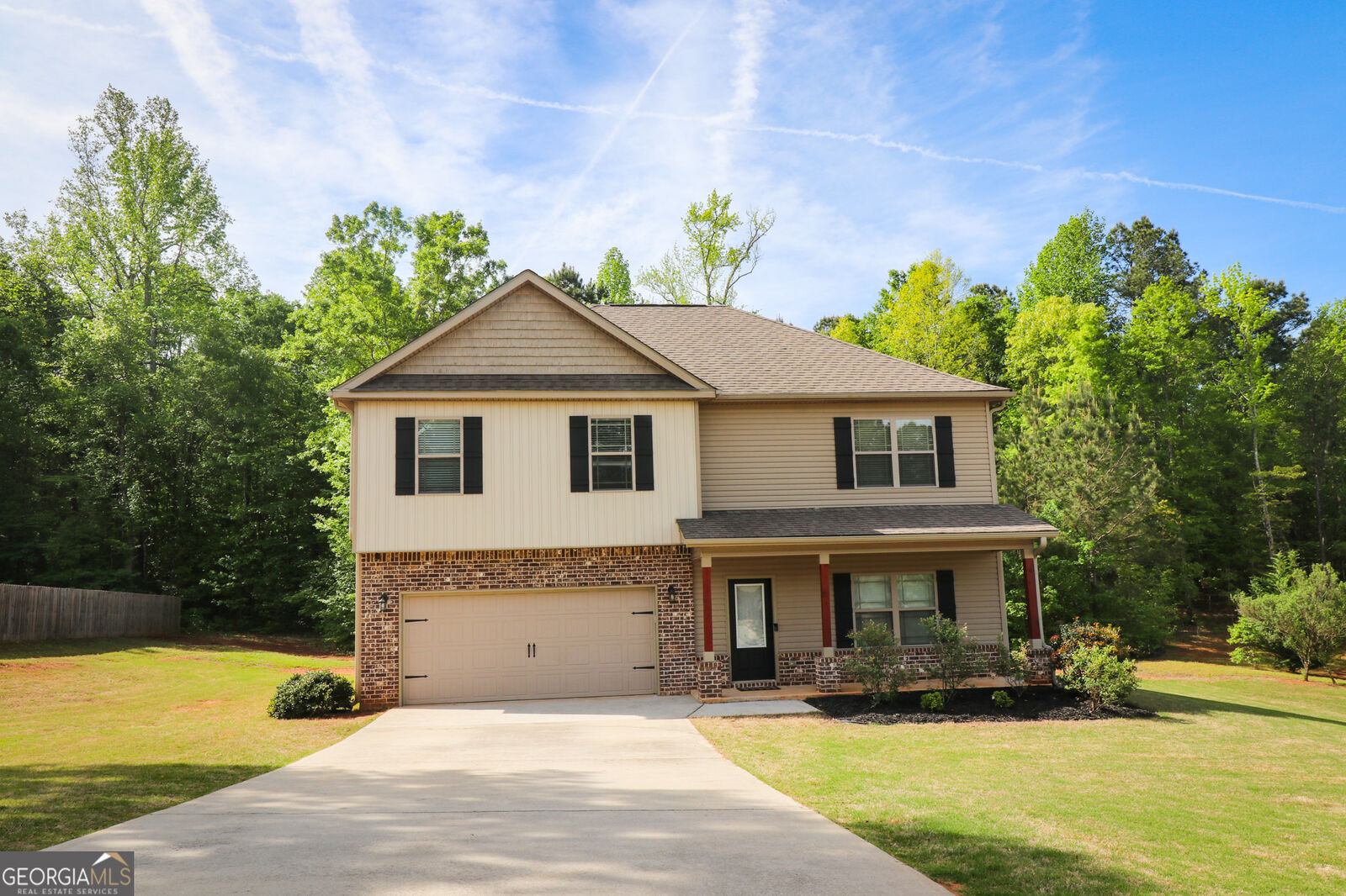 Property Photo: 522 Knollwood GA 30224