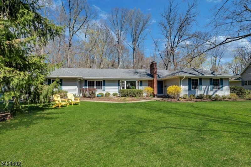 Property Photo:  25 Yorke Rd  NJ 07046 