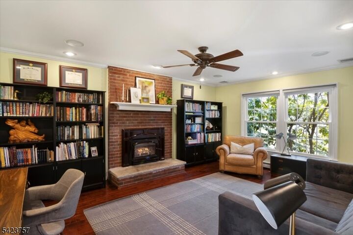 Property Photo: 7 Main St NJ 07869