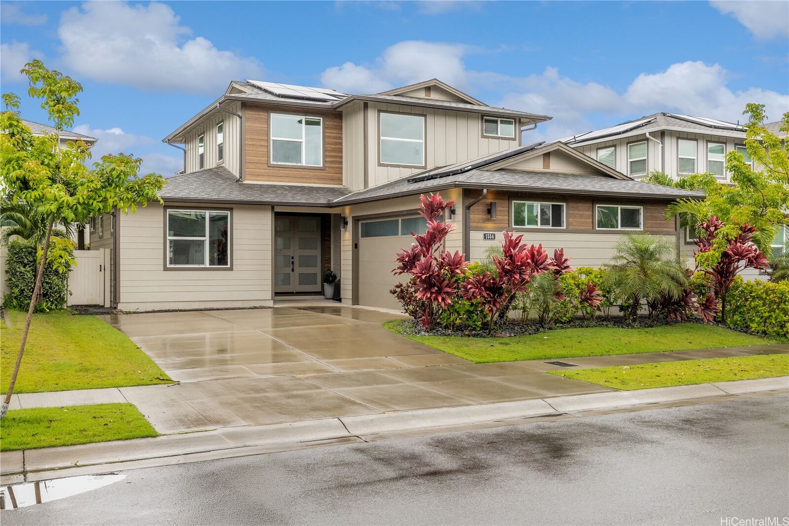 Property Photo: 91-1554 Milimili Street HI 96706