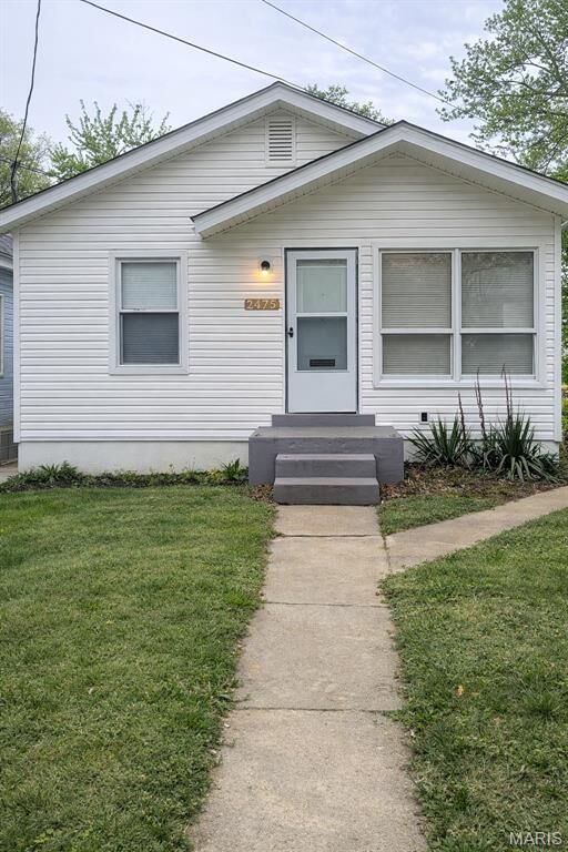 Property Photo:  247 S Hartnett Avenue 1/2  MO 63135 