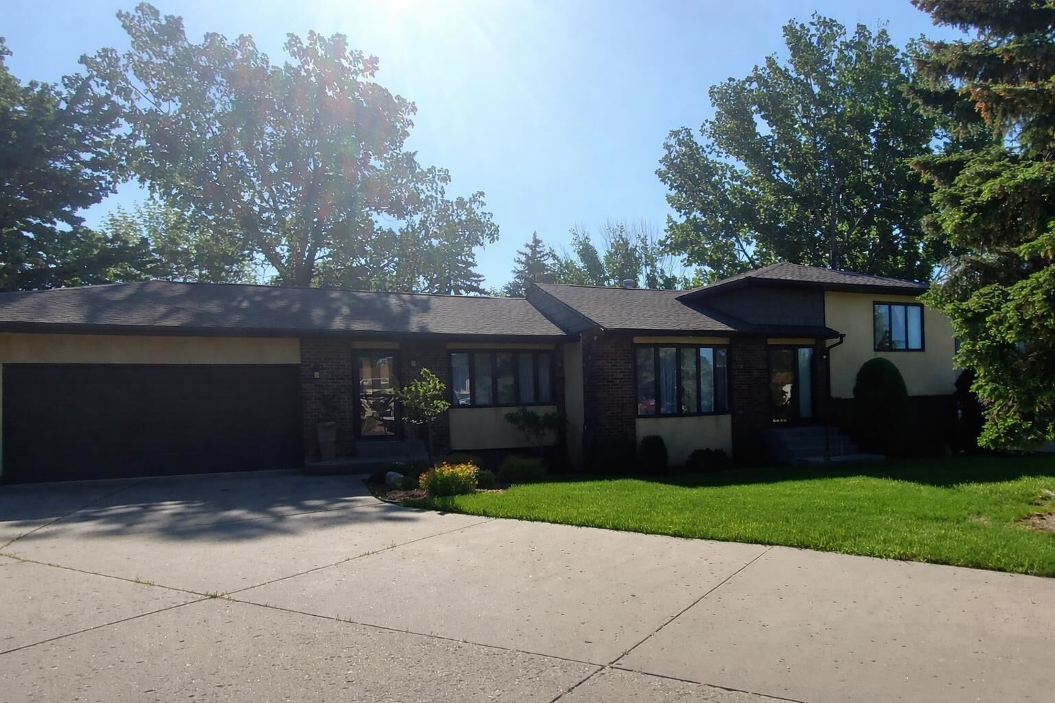 Property Photo:  6 Ruyak Point  ND 58703 