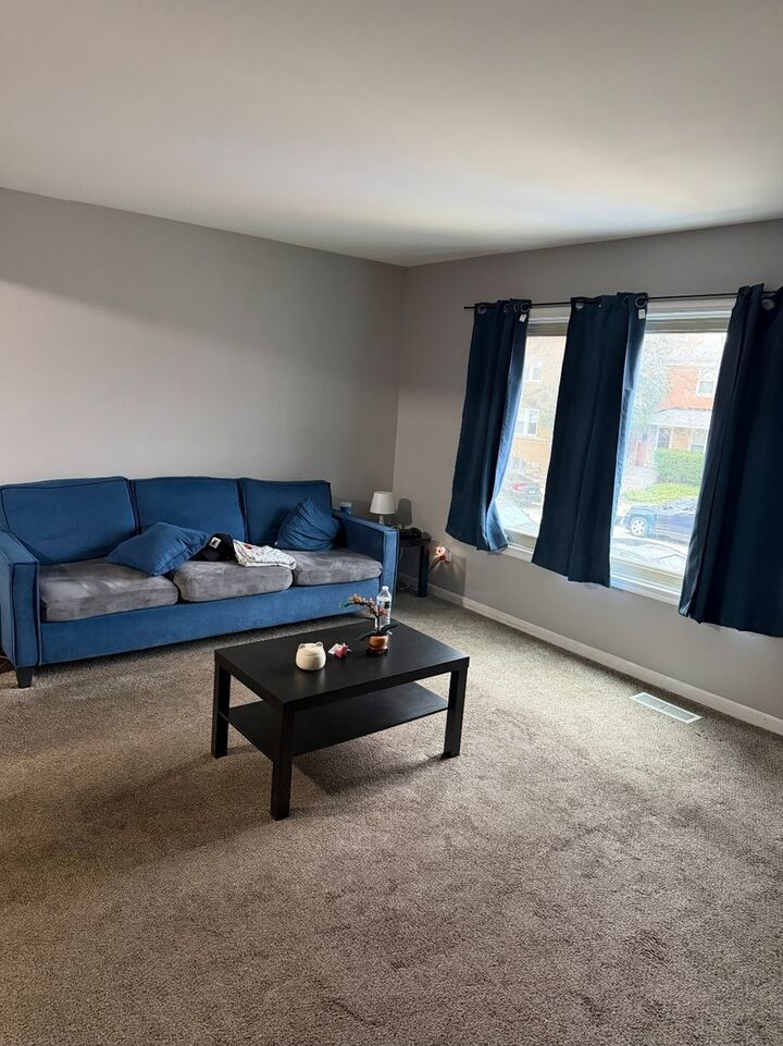 Property Photo:  8626 Trumbull Avenue  IL 60076 