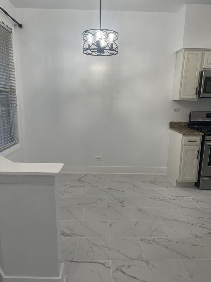 Property Photo:  2813 Powell Court  IL 60563 