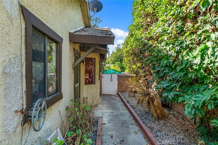 Property Photo: 12650 Glenshire CA 90242