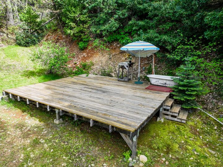 Property Photo:  16600 Holiday Way  CA 95959 