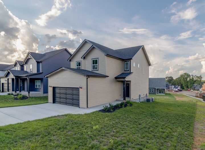 Property Photo:  2808 Brewster Dr  TN 37042 