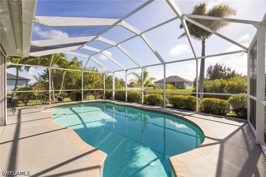 Property Photo:  1131 NW 28th Place  FL 33993 