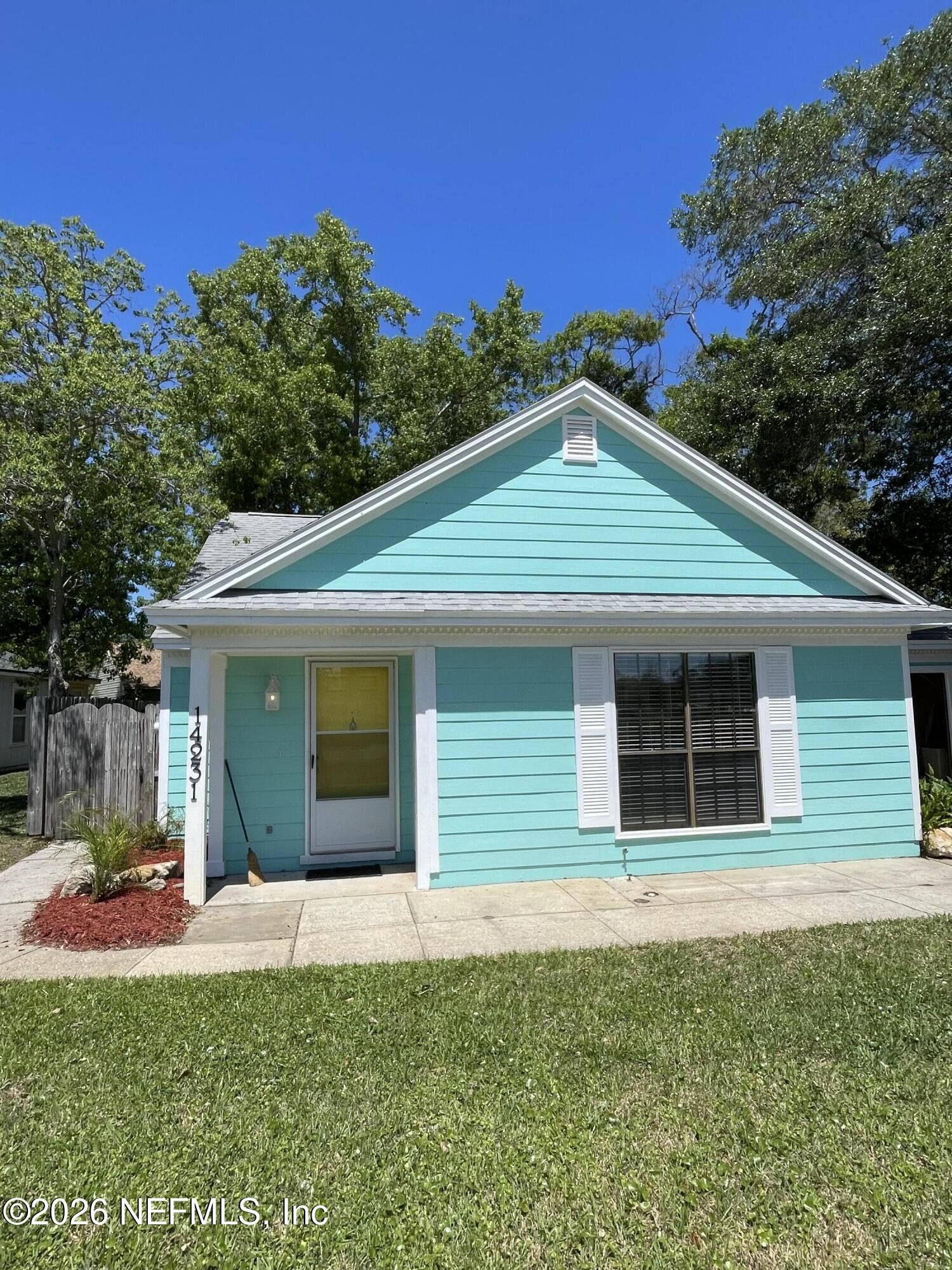 Property Photo:  14231 Drakes Point Drive  FL 32224 