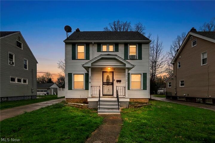 Property Photo:  18950 Meredith Avenue  OH 44119 