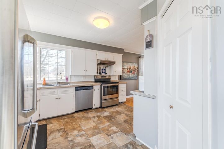 Property Photo: 56 Regent Street NS B4H 3T1