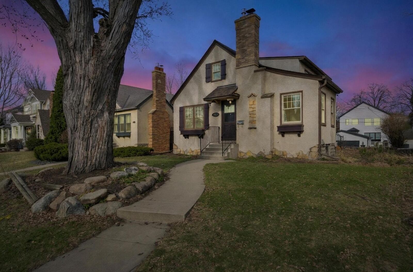 Property Photo: 3929 Ewing Avenue S MN 55410