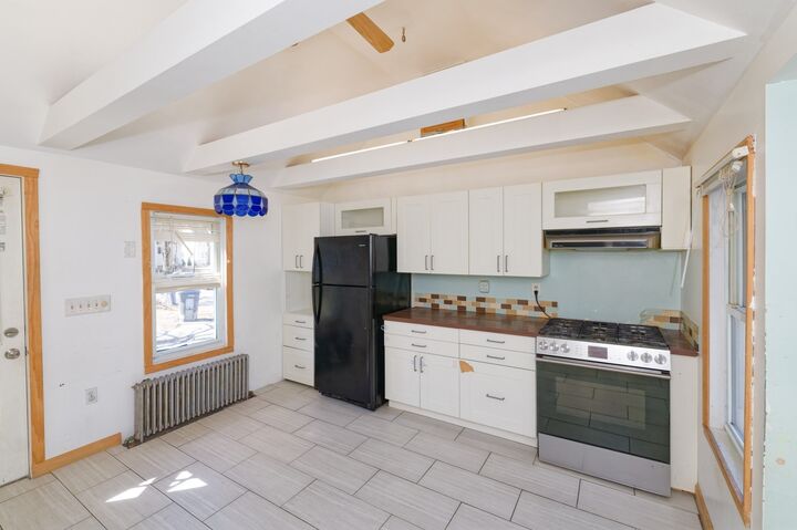 Property Photo: 7 Cross St MA 01760