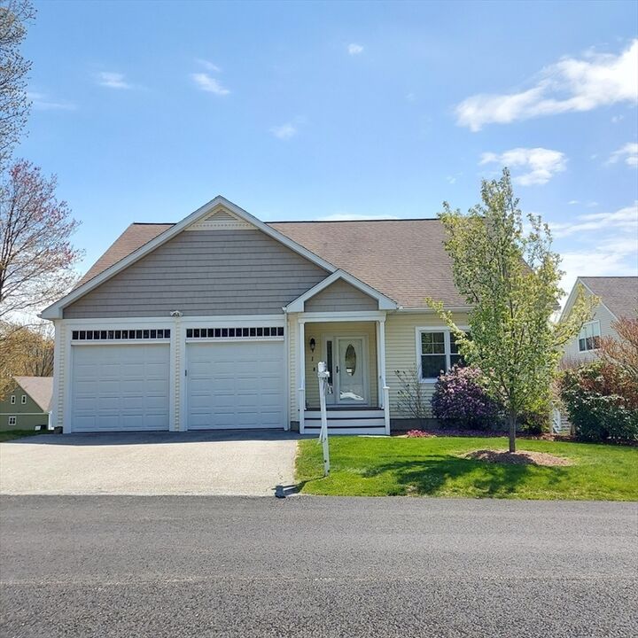 Property Photo:  1 Victoria Drive 22  MA 01542 