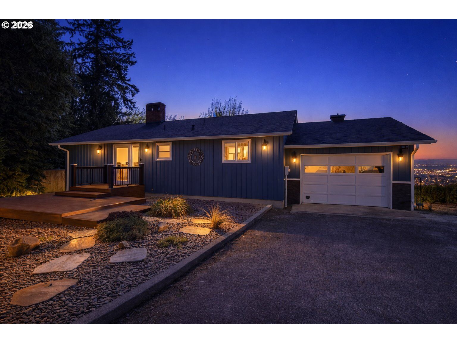 Property Photo:  155 Grandview Ter  WA 98632 