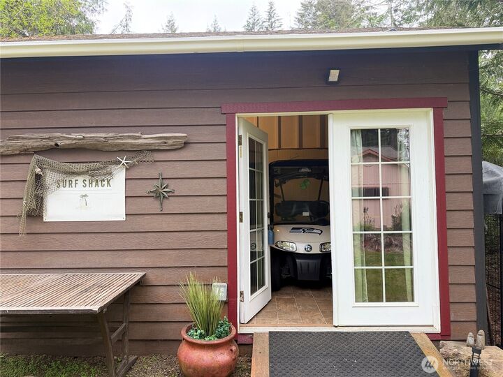 Property Photo:  541 E Saint Andrews Drive  WA 98584 