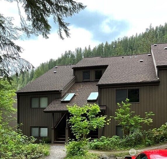 Property Photo: 10500 Mt Baker Highway 1003 WA 98244