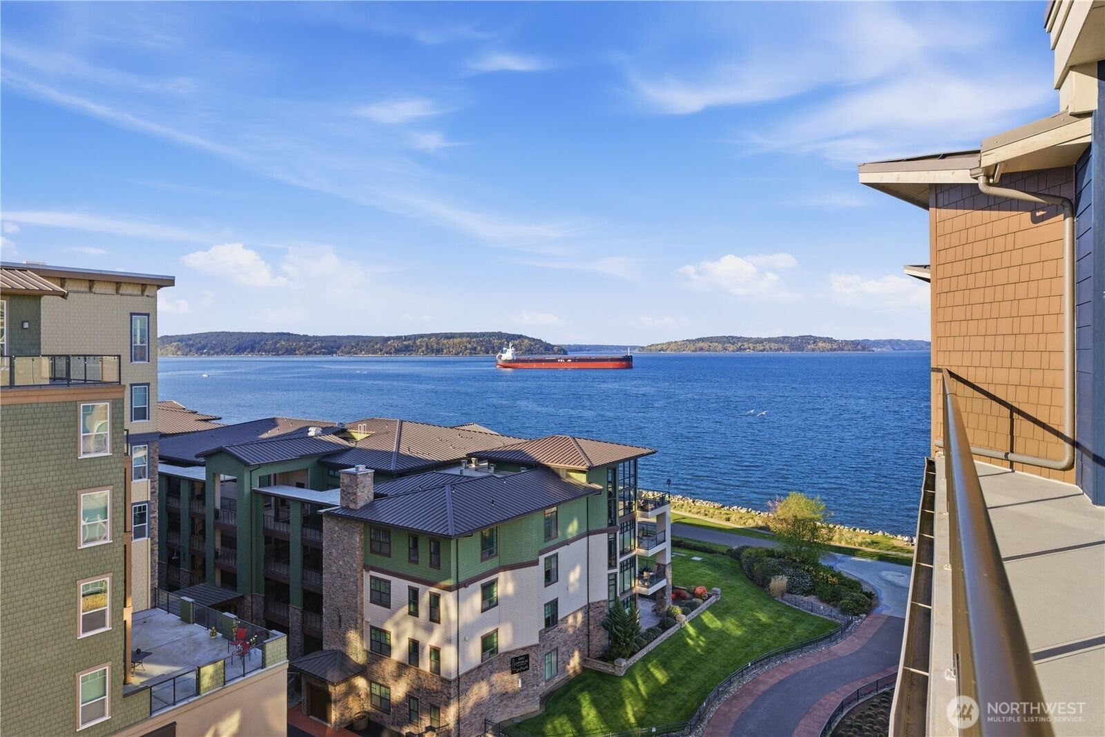 Property Photo:  4961  Main Street 810  WA 98407 